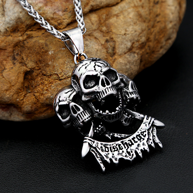 Men Accessories Look - Kalung tengkorak gaya hip-hop rock yang