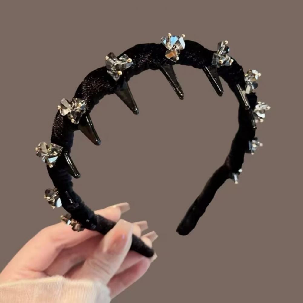 Men Accessories Look - Bando Rambut Wanita dengan Hiasan Batu