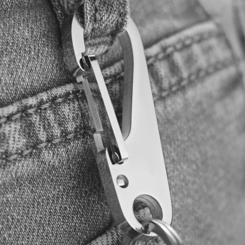 304 Gantungan Kunci Baja Tahan - Men Accessories In Silver ulasan dan harga