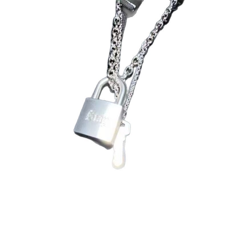 Kalung Kunci Logam Kreatif Yan - Men Accessories Necklace ulasan dan harga